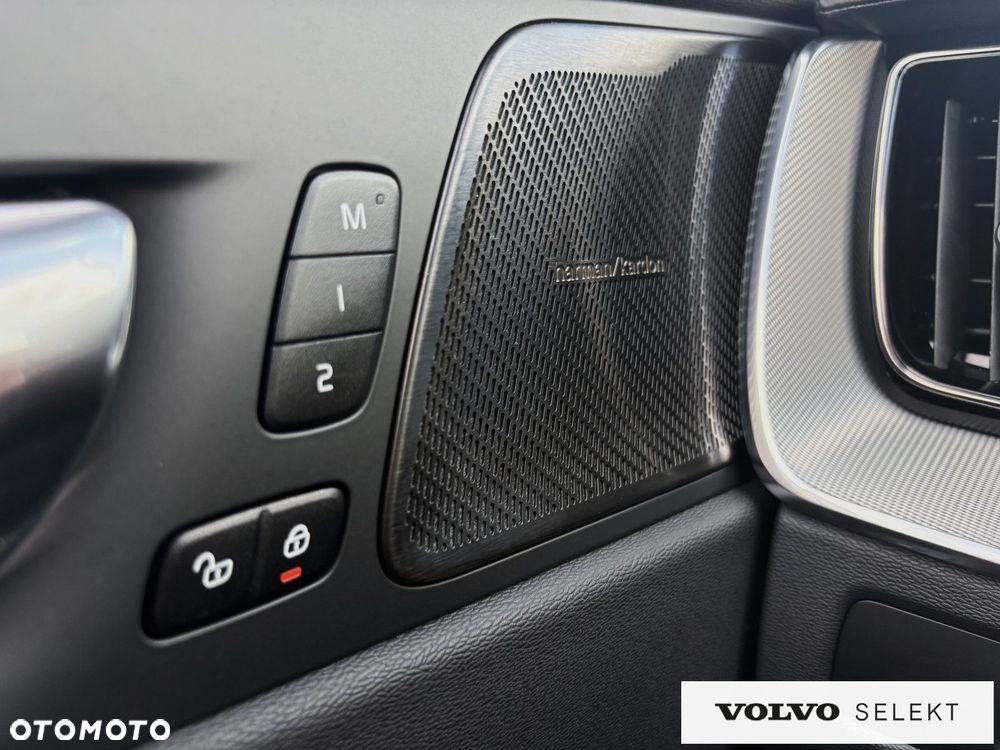 Volvo XC 60 - 39