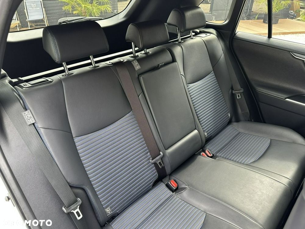 Toyota RAV4 - 20
