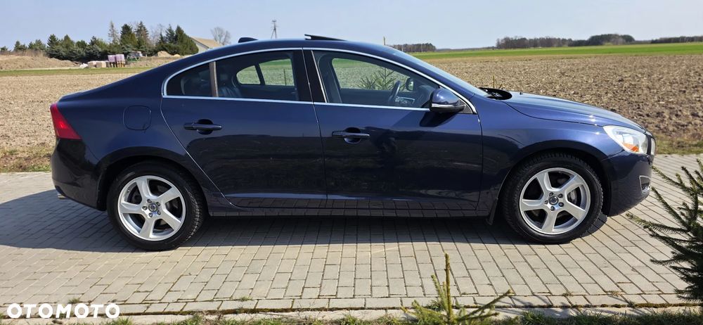 Volvo S60 - 23