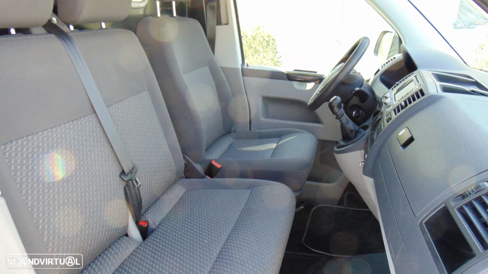 VW TRANSPORTER 2.0 TDI LONGA - 9