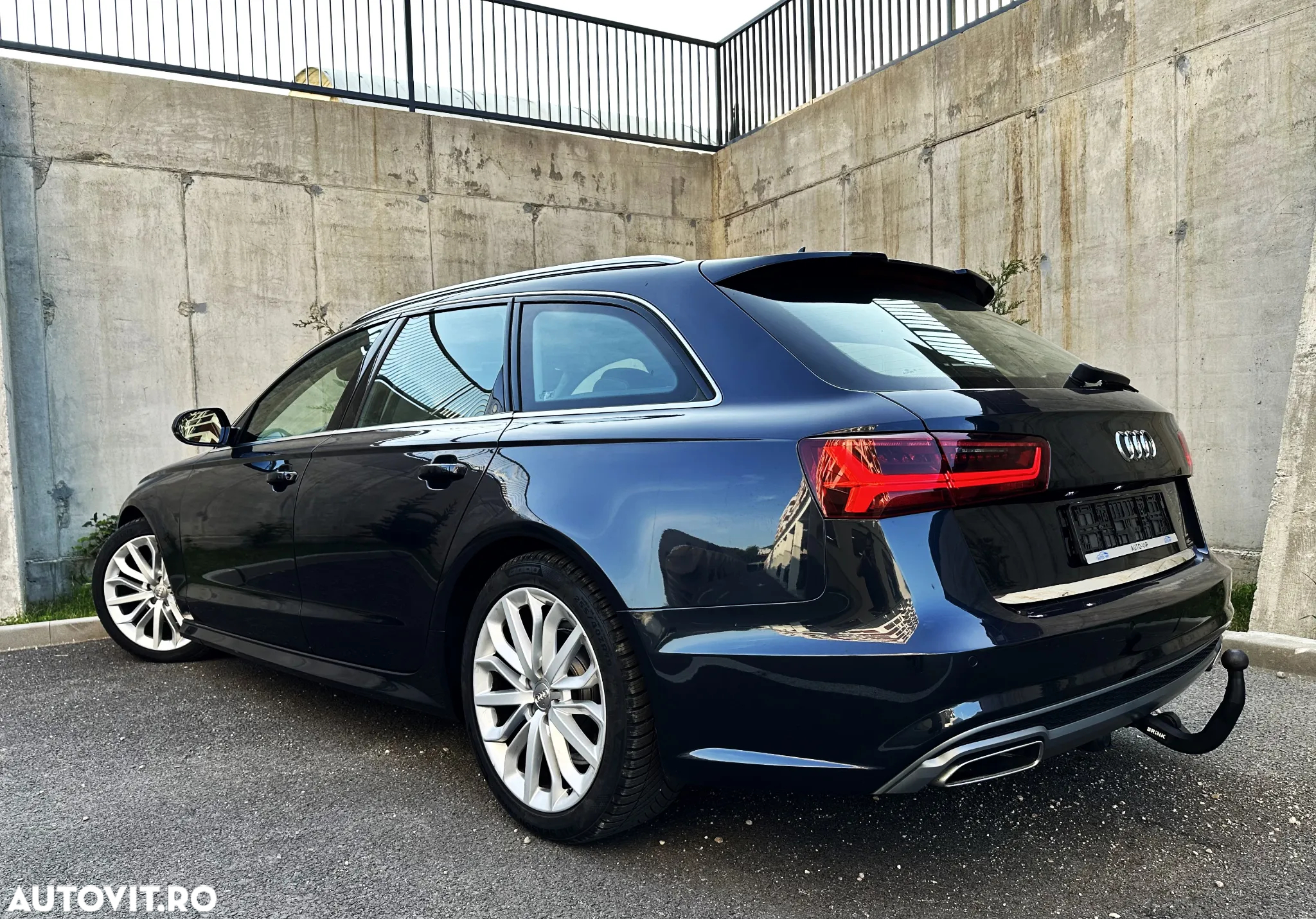 Audi A6 Avant 2.0 TDI Ultra S tronic - 4