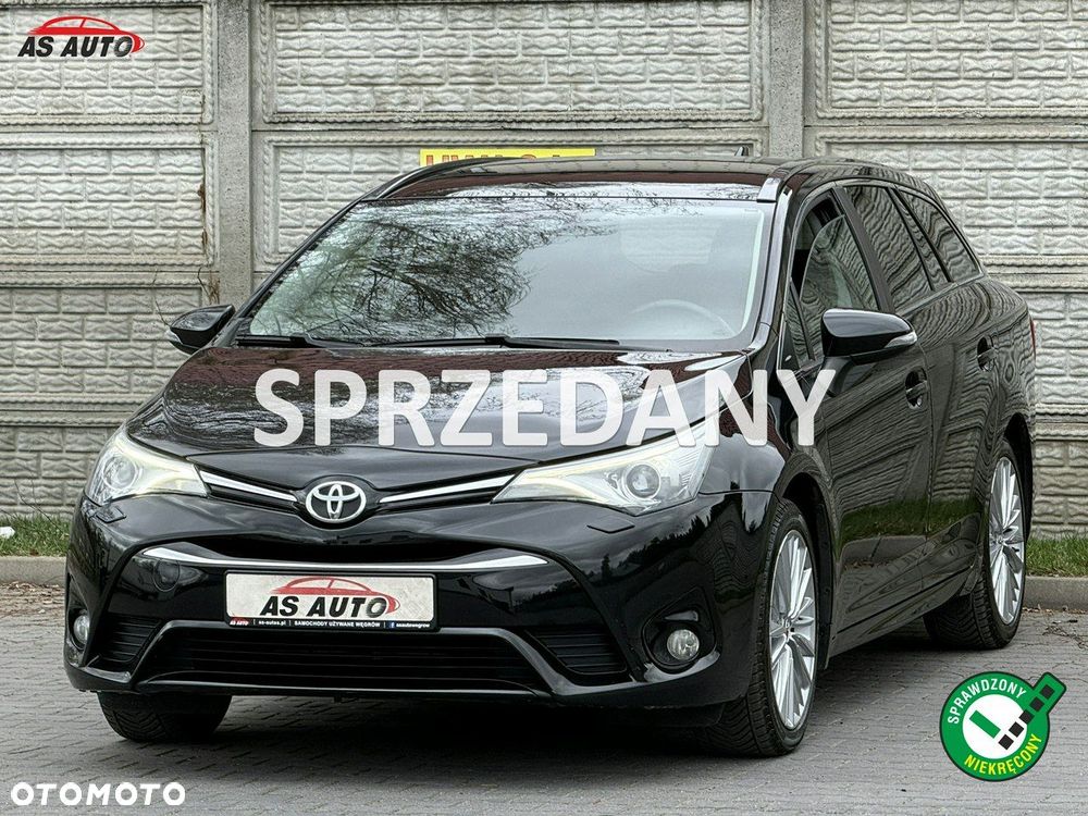 Toyota Avensis 1.8 Premium - 1