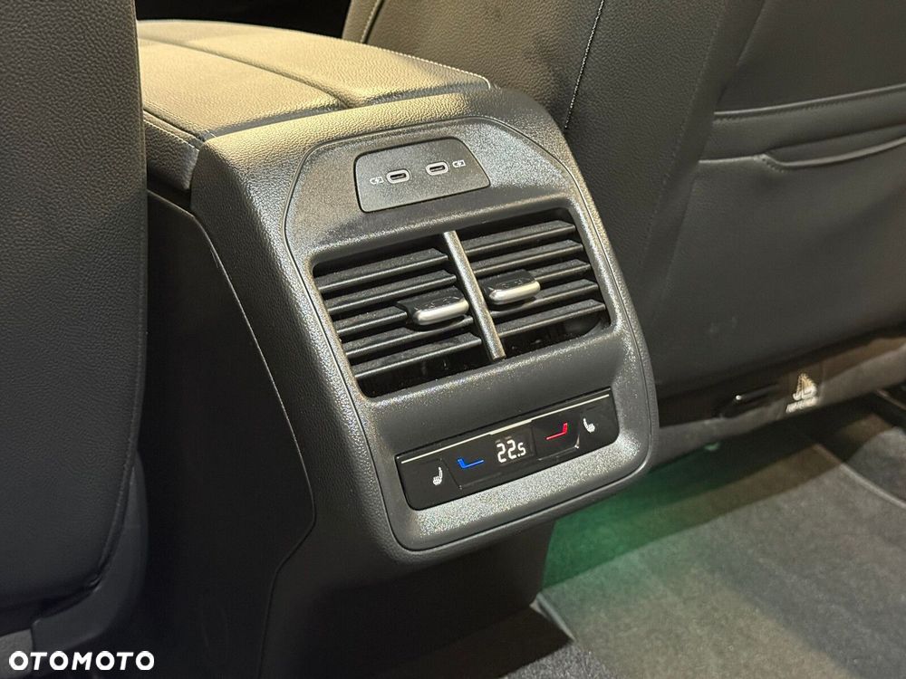 Skoda Superb 2.0 TDI SCR 4x4 Sportline DSG - 31