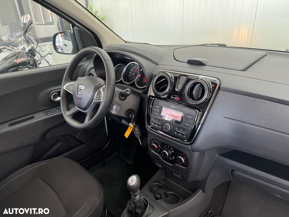 Dacia Lodgy 1.5 Blue dCi Laureate - 11