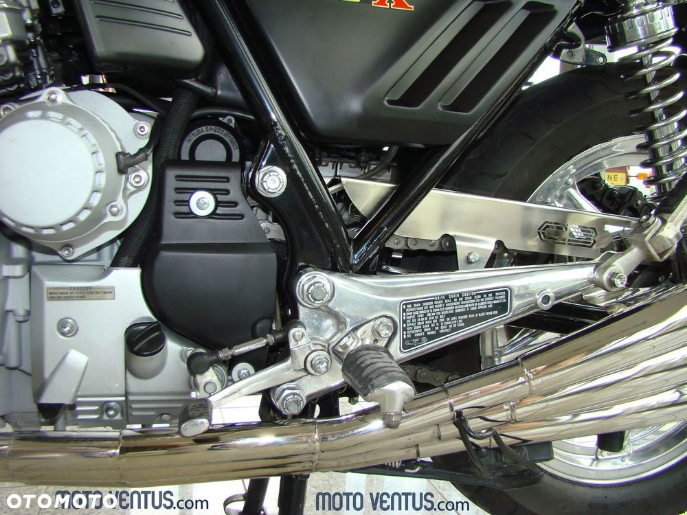 Honda CBX - 20
