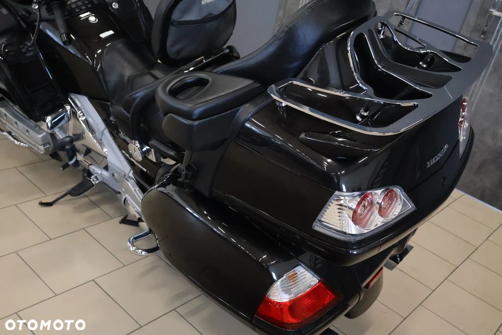 Honda GL - 37
