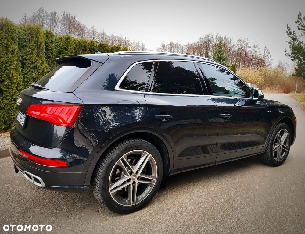 Audi SQ5 - 5