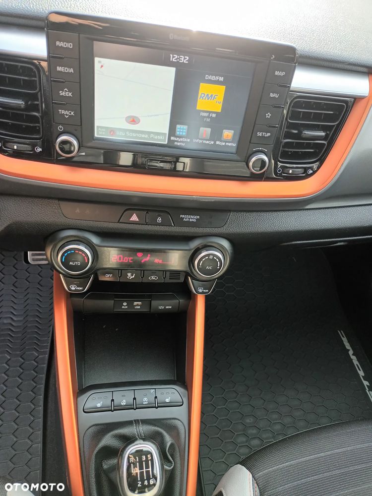Kia Stonic 1.0 T-GDI 120 Spirit - 12