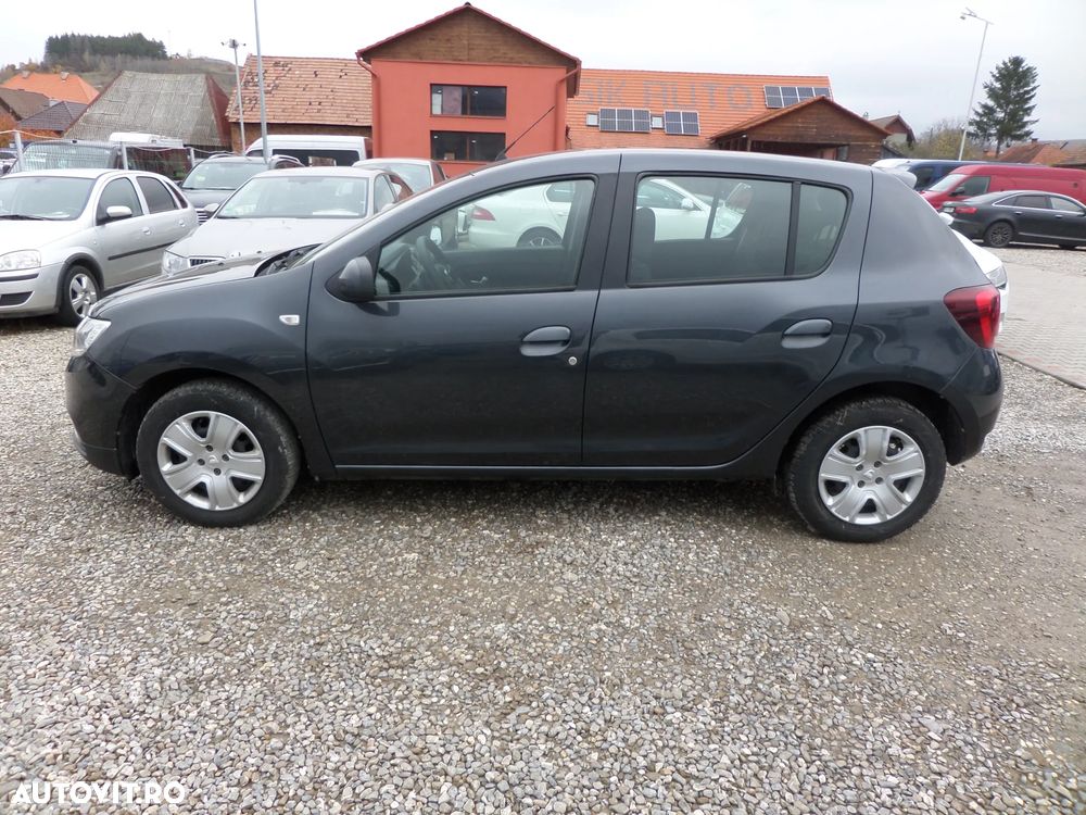 Dacia Sandero - 9