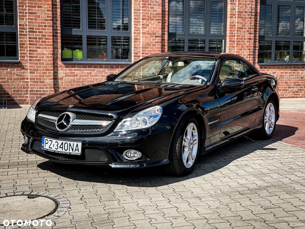 Mercedes-Benz SL - 1