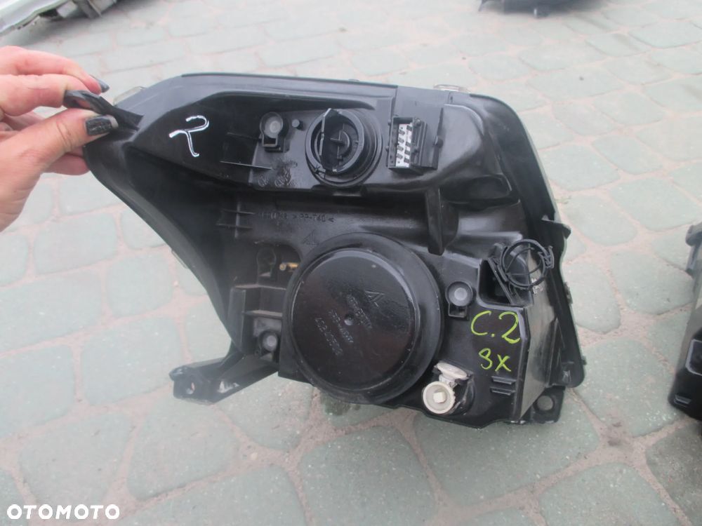 lampa L/P citroewn C2 AL Europa - 4