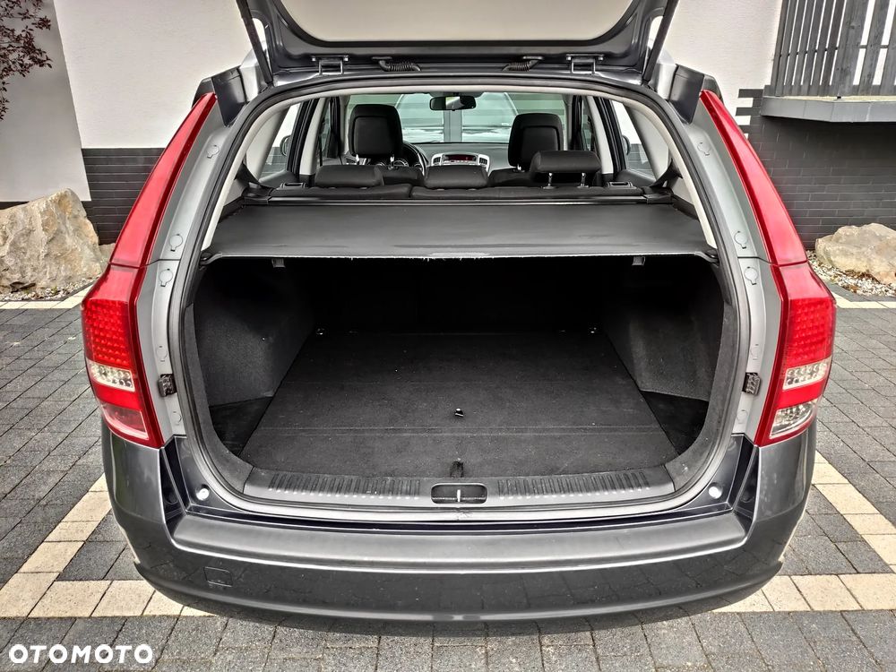 Kia Ceed 1.4 CVVT Attract - 12