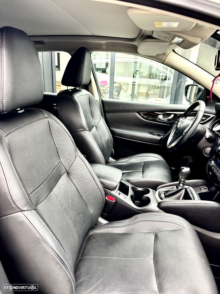 Nissan Qashqai 1.5 dCi TEKNA+ - 10