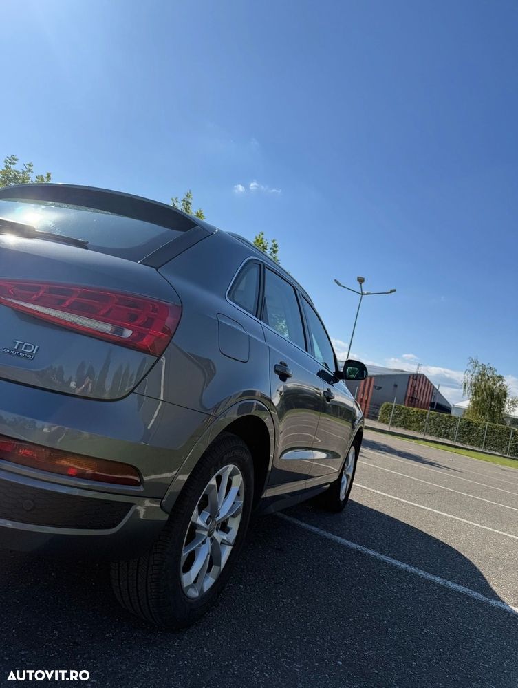 Audi Q3 2.0 TDI Quattro Stronic Sport - 4