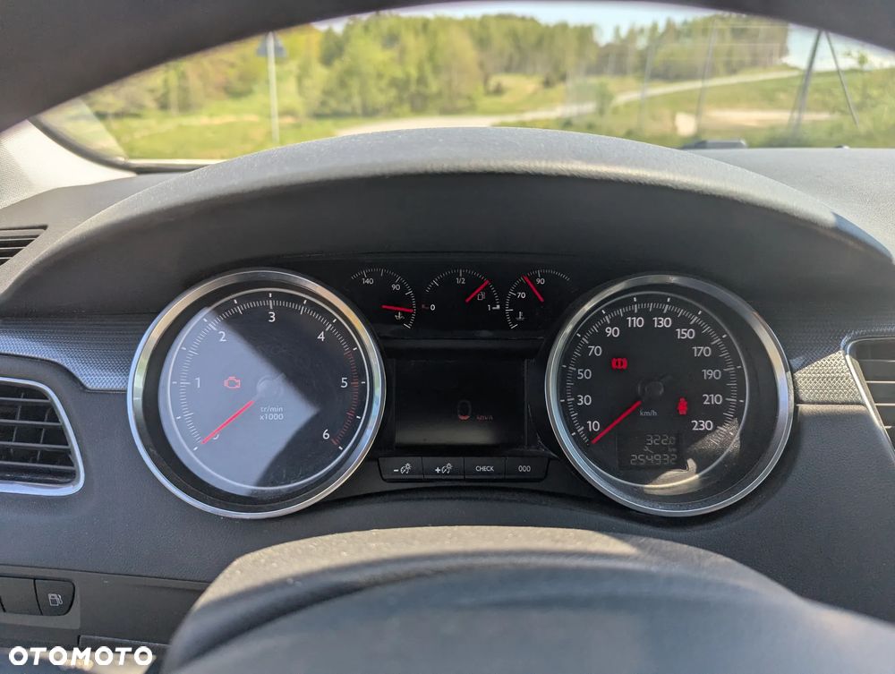 Peugeot 508 HDi FAP 140 Active - 8
