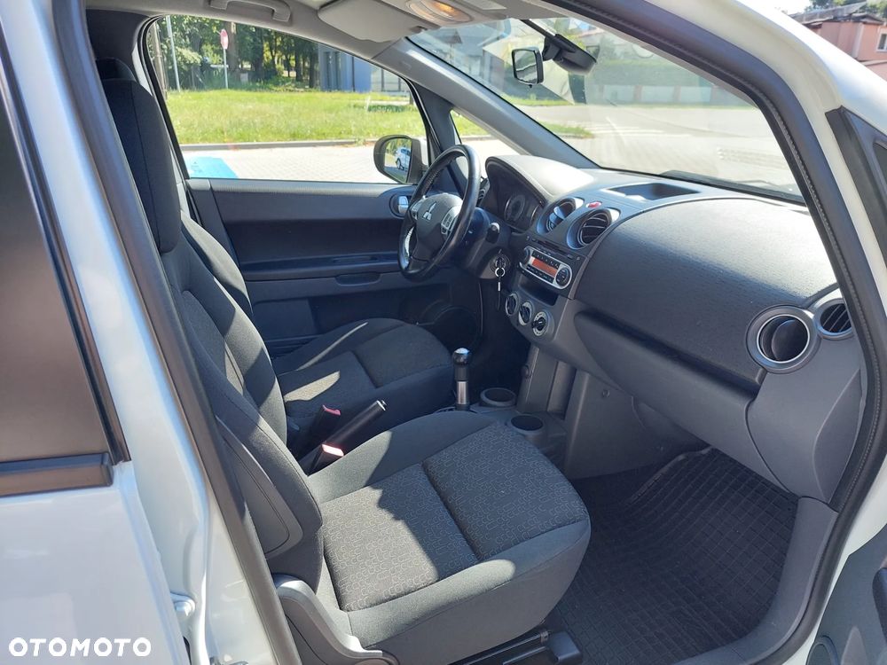 Mitsubishi Colt 1.3 Intense - 16