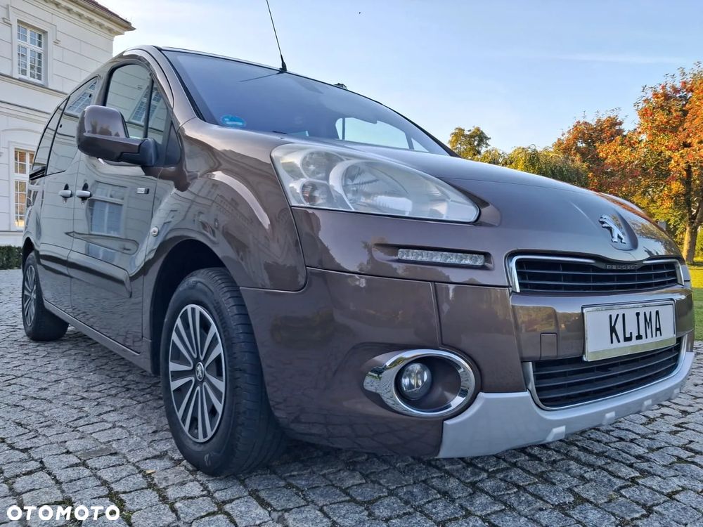 Peugeot Partner 120 VTi Style - 1