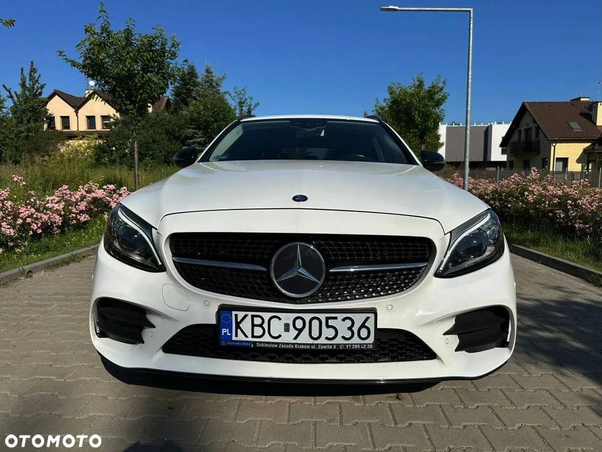 Mercedes-Benz Klasa C 220 d 4MATIC 9G-TRONIC - 9