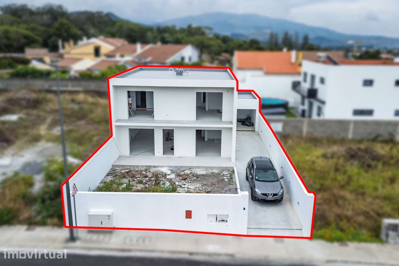 Moradia em construção - Entregue chave na mão - Grande imagem: 5/7