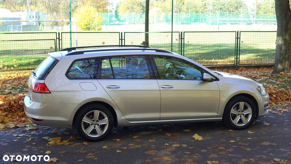 Volkswagen Golf 1.6 BlueTDI DSG Comfortline - 35