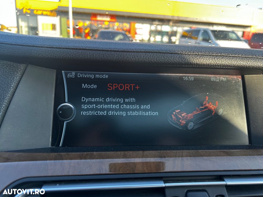 BMW Seria 7 740d Aut. - 18