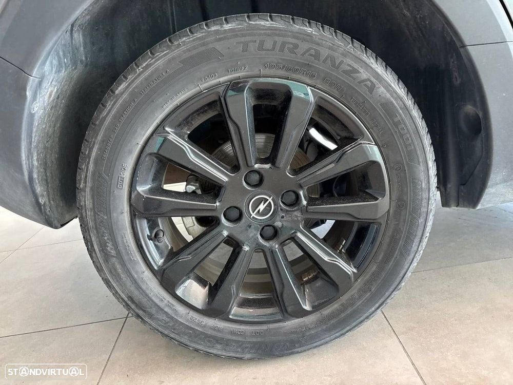 Opel Crossland X - 11