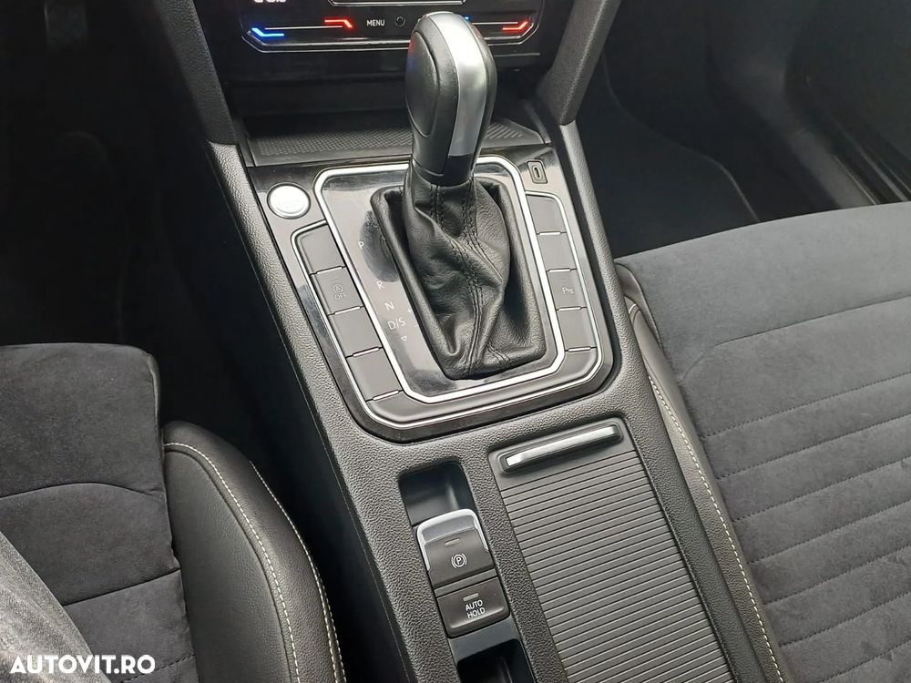 Volkswagen Passat 2.0 TDI DSG Highline - 21