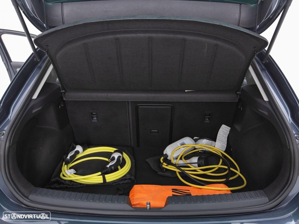 SEAT Leon 1.4 e-Hybrid Xcellence DSG - 12