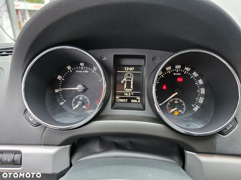 Skoda Yeti 1.8 TSI 4x4 Active - 10
