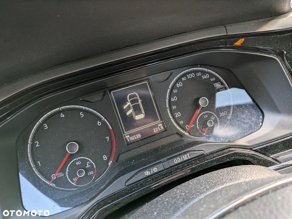 Volkswagen Polo 1.0 TSI Blue Motion - 15