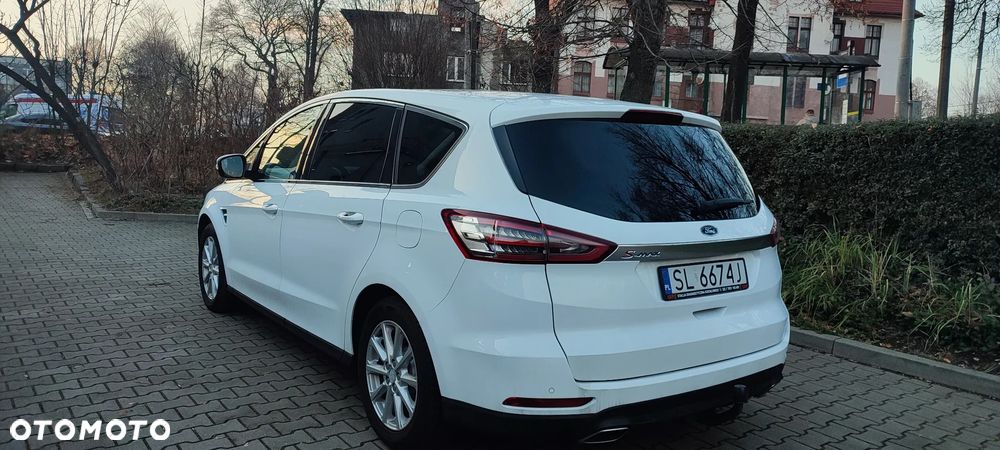 Ford S-Max 2.0 TDCi Trend PowerShift - 6