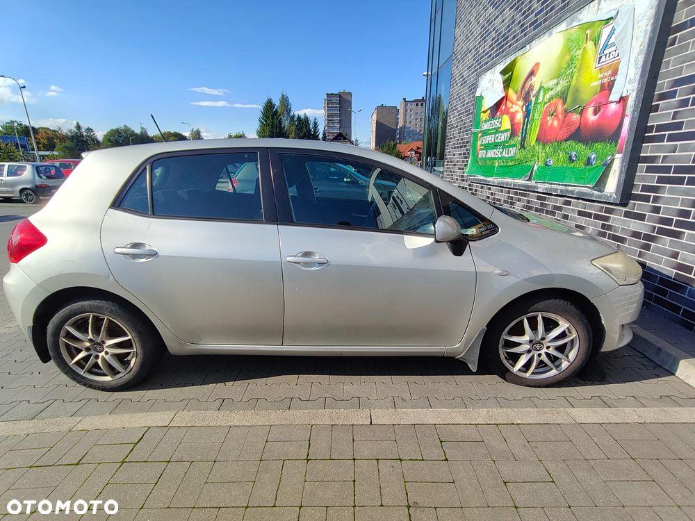 Toyota Auris 1.4 D-4D Luna - 8