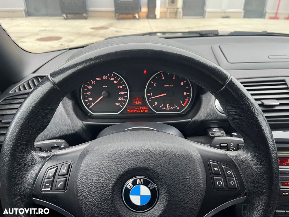 BMW Seria 1 118i Edition Sport - 14