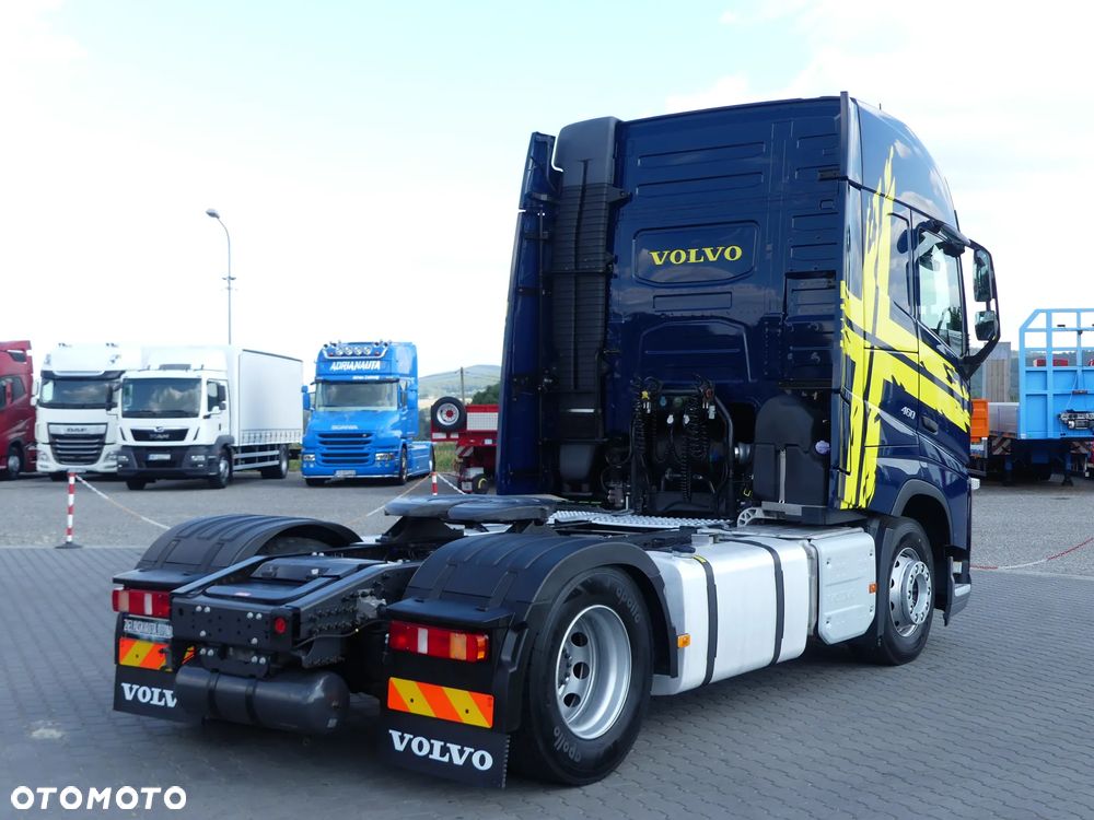 Volvo FH4 460 / EURO 6 / AUTOMAT / PEŁNY ADR / KLIMATYZACJA POSTOJOWA / - 10