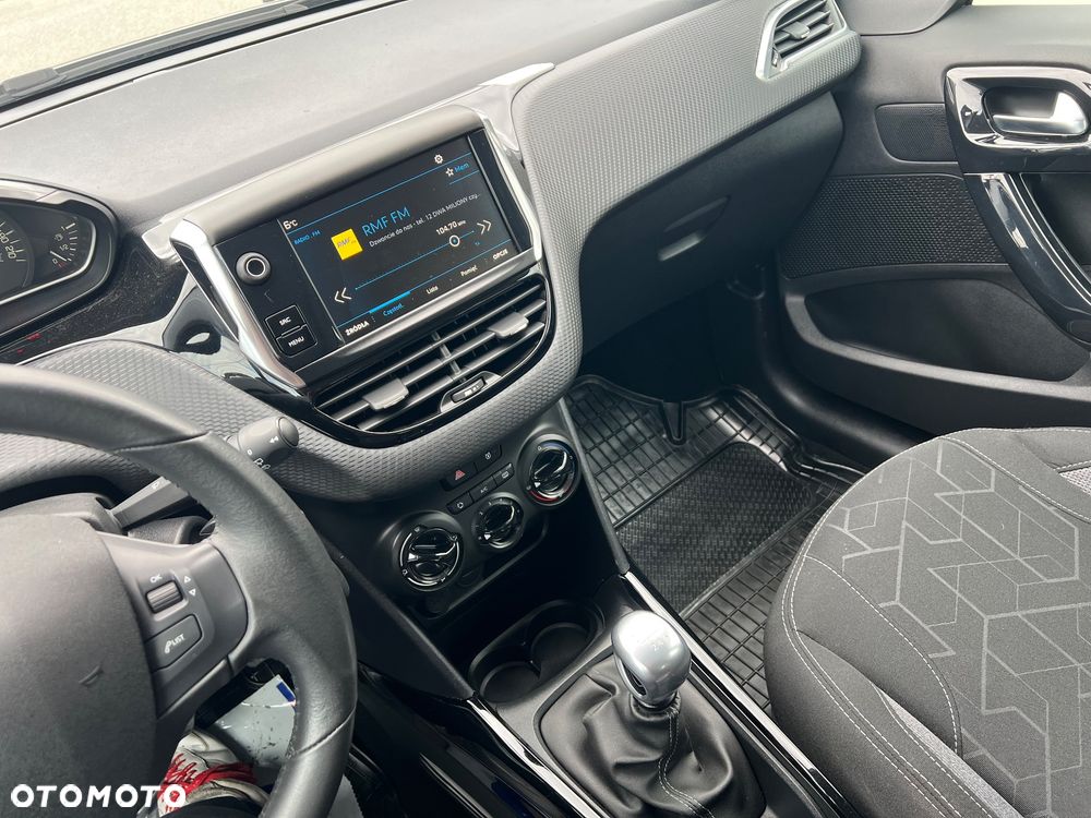 Peugeot 2008 PureTech 110 Stop&Start Crossway - 17