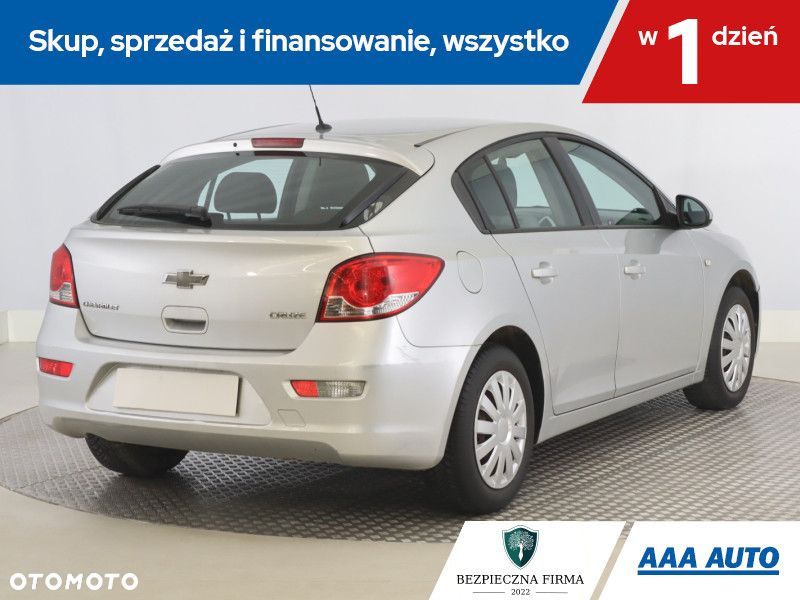 Chevrolet Cruze - 7