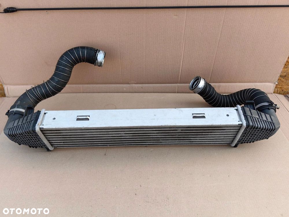 Intercooler z przewodami Mercedes w204 c200 1.8 kompresor - 1