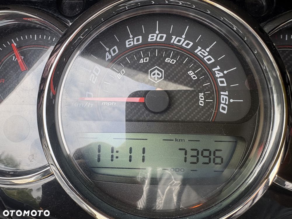 Piaggio Beverly - 24