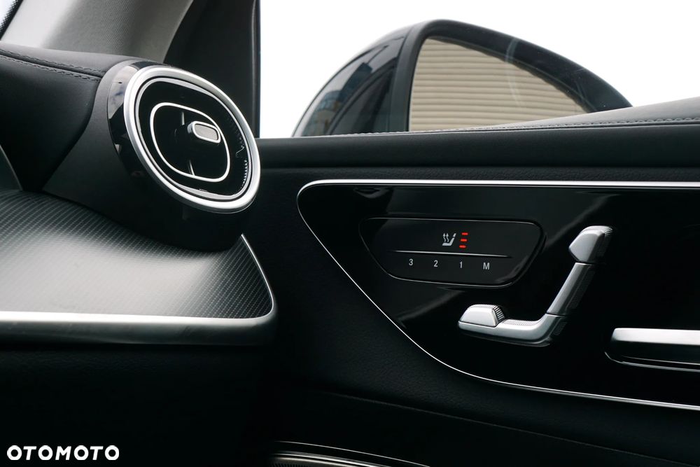 Mercedes-Benz GLC 400 e 4-Matic AMG Line - 22