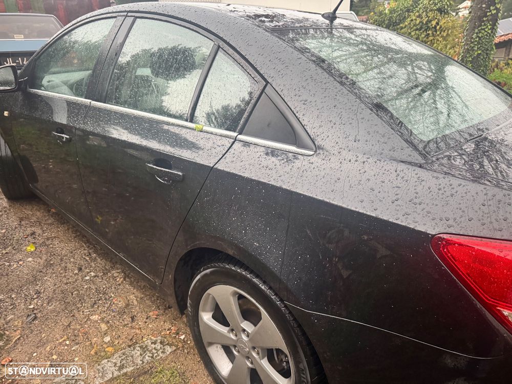 Chevrolet Cruze 2.0 VCDi LT - 4