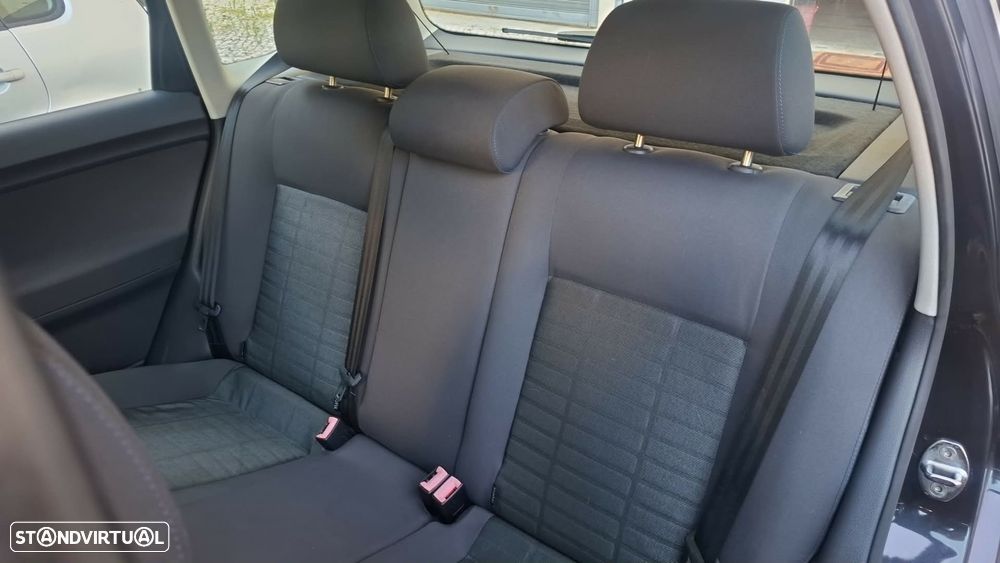 VW Polo 1.2 Live - 13