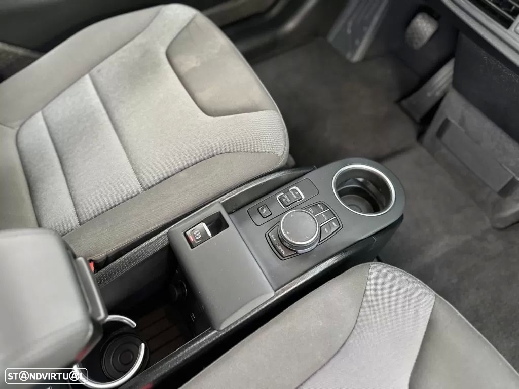 BMW i3 (120 Ah) - 19