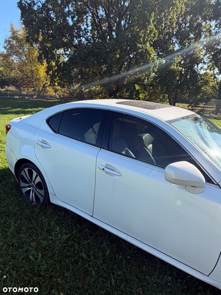Lexus Is 2006 photo 4