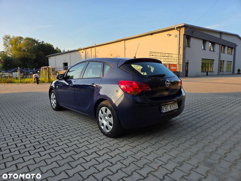 Opel Astra 1.6 Active - 5