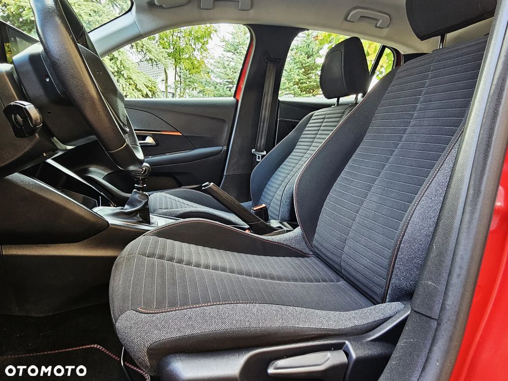 Peugeot 208 - 7