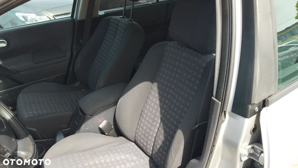 Renault Megane 1.6 Exception - 14