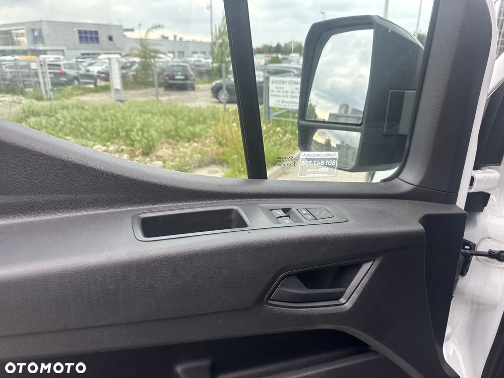 Nissan Interstar - 19