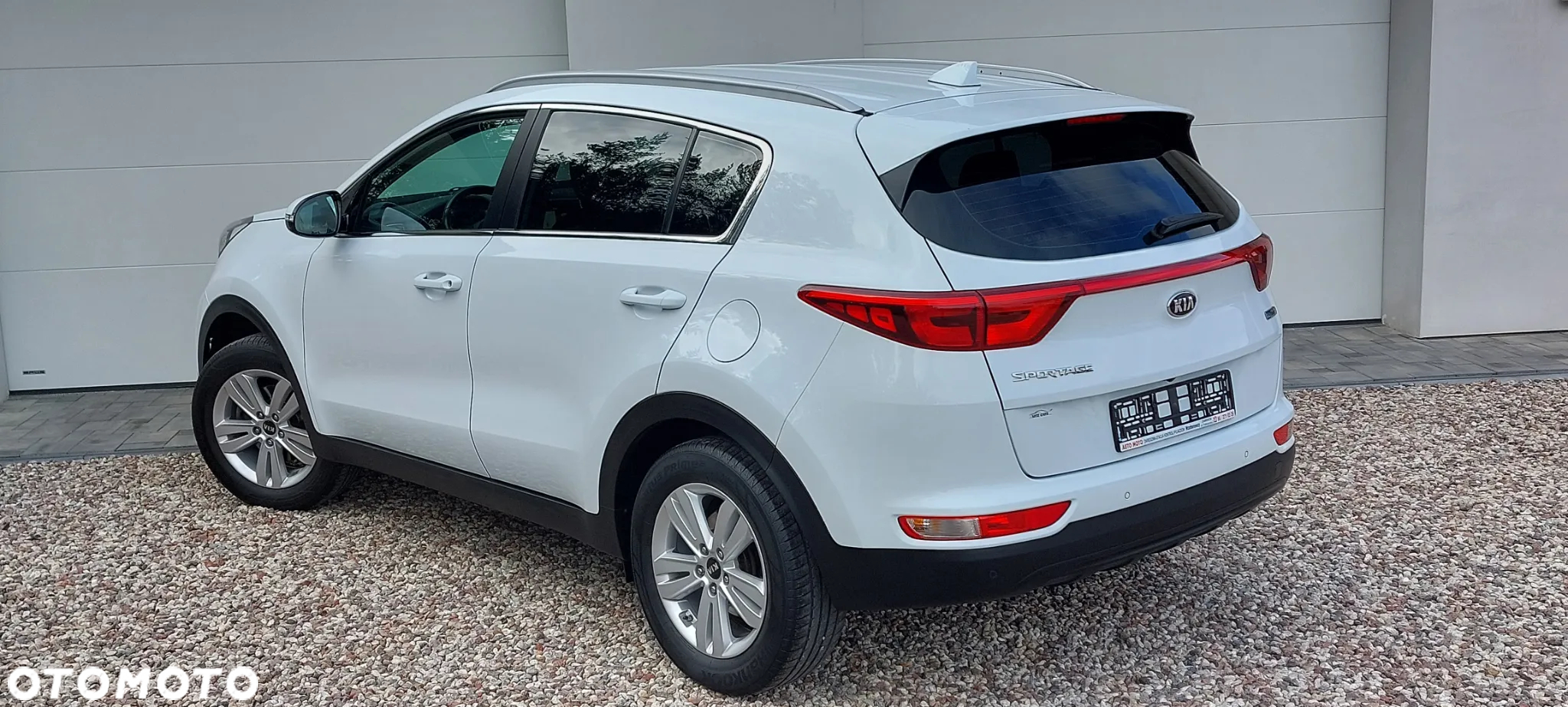 Kia Sportage 1.6 GDI 2WD Attract - 10