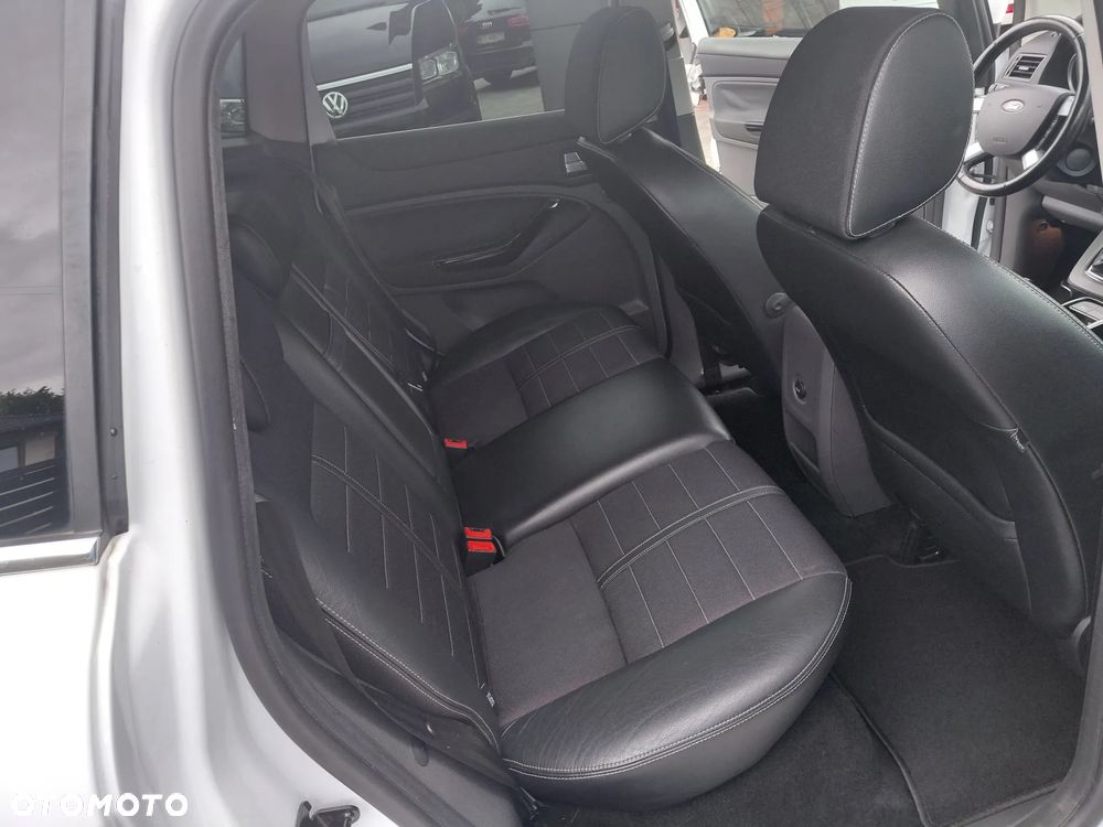 Ford Kuga 2.0 TDCi Titanium - 19