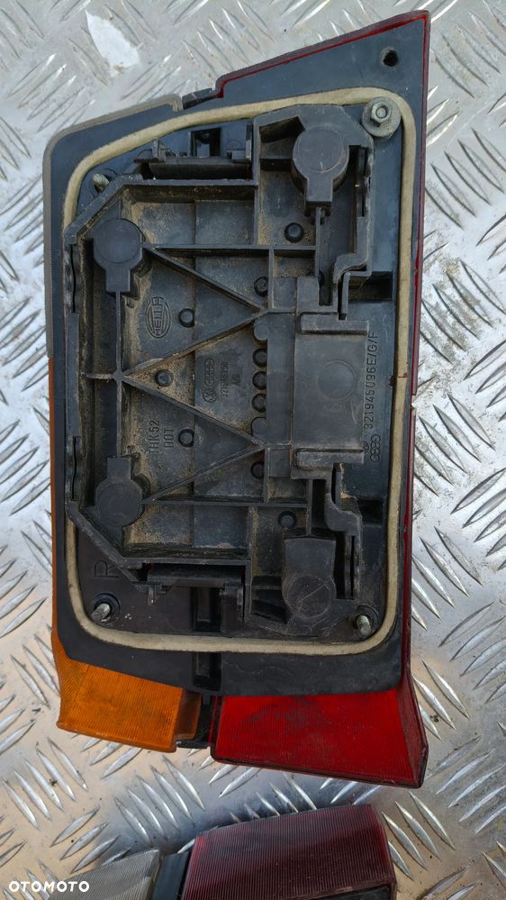 Lampa prawy tył VW Passat B1 sedan kombi passat B2 kombi - 23